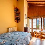 Casas De Casa De Abajo Para (Asturias)