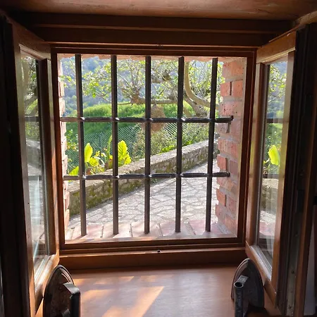 Casas De Casa De Abajo Para (Asturias)