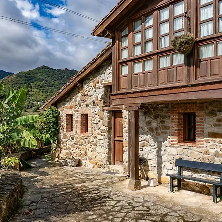 Casas De Casa De Abajo Летний дом Пара